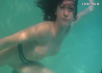 Super hot underwater swimming babe Rusalka